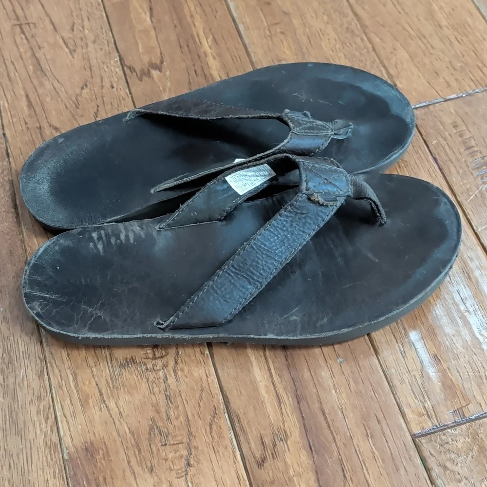 Patagonia Thong Along Alpaca Brown Learher Thong Sandals